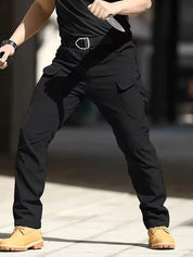 Cargo broek met rekbaar materiaal en meerdere zakken