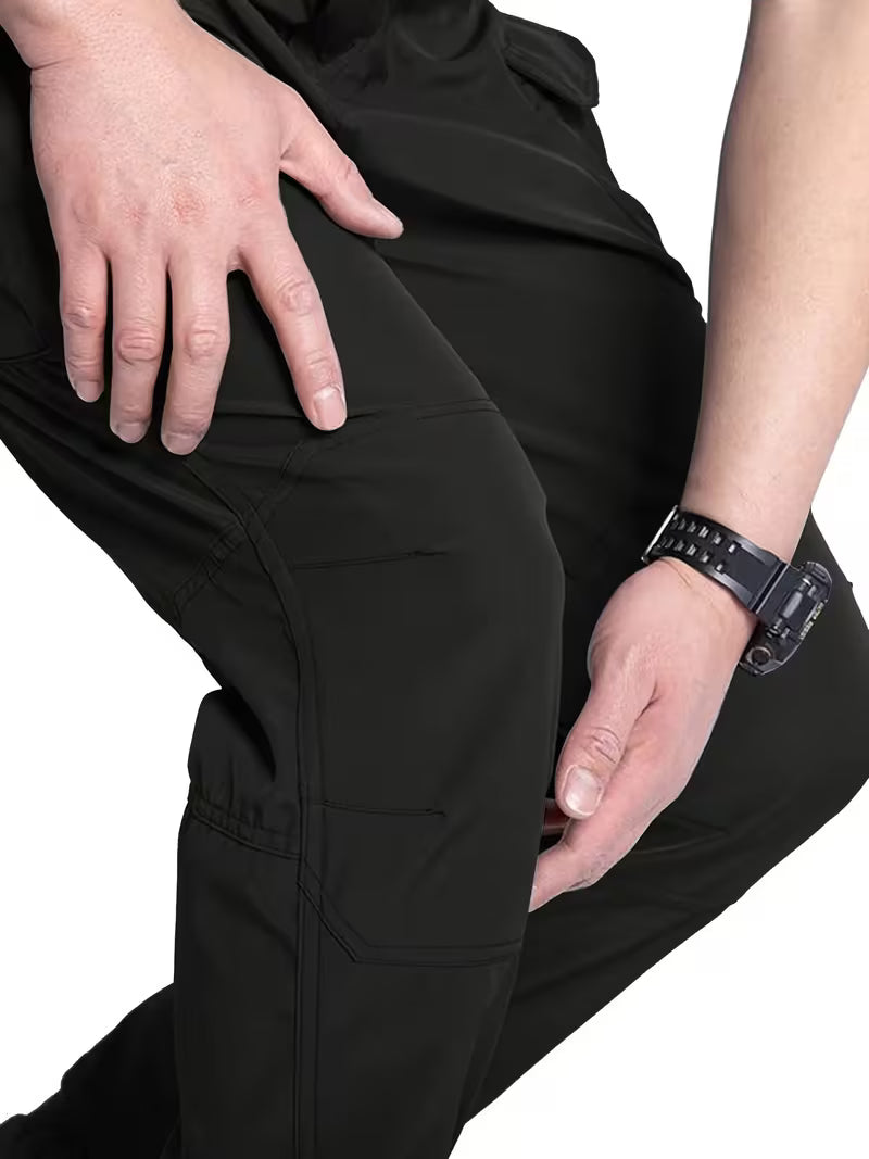 Cargo broek met rekbaar materiaal en meerdere zakken