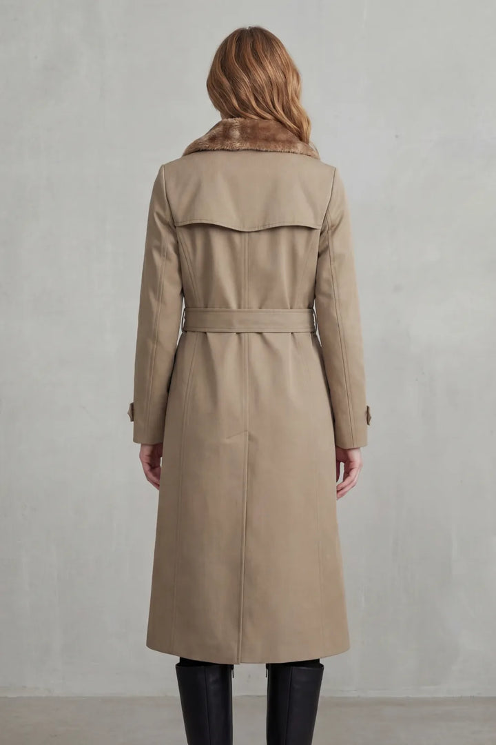 Double-breasted winter coat met faux fur