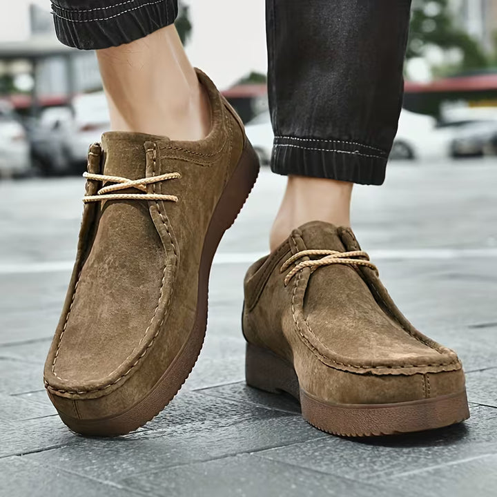 Casual schoenen van varkensleer met antislip rubberen zool