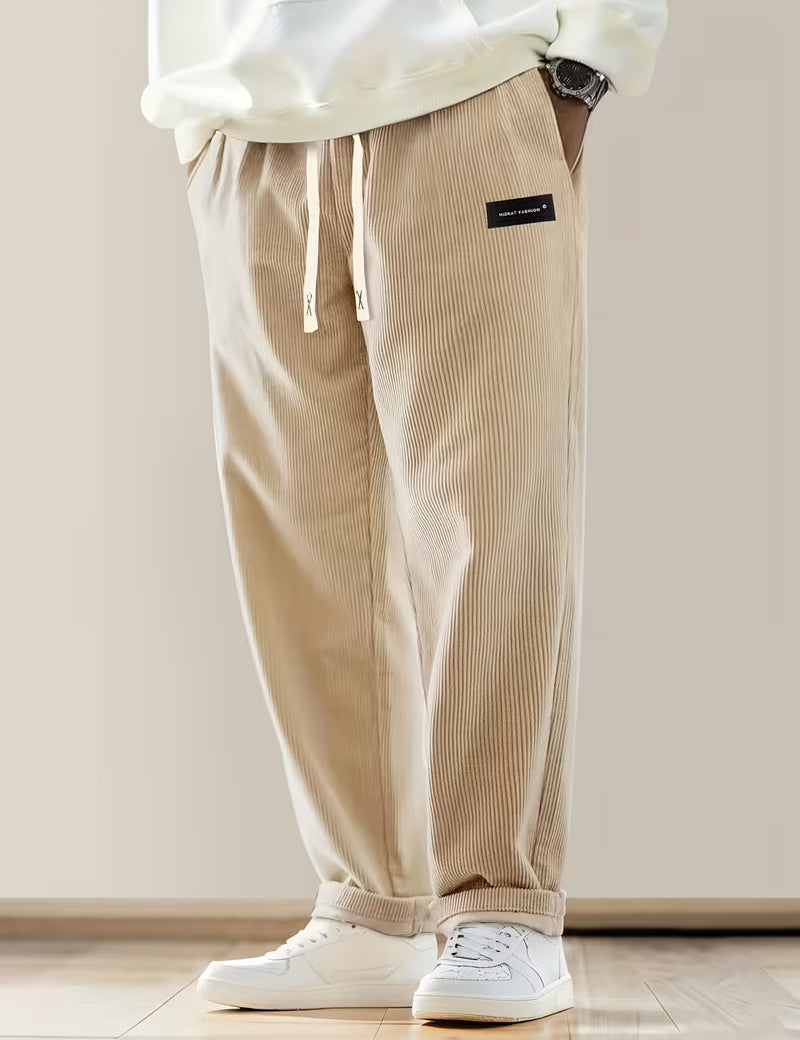 Corduroy broek met losse pasvorm en rechte pijpen