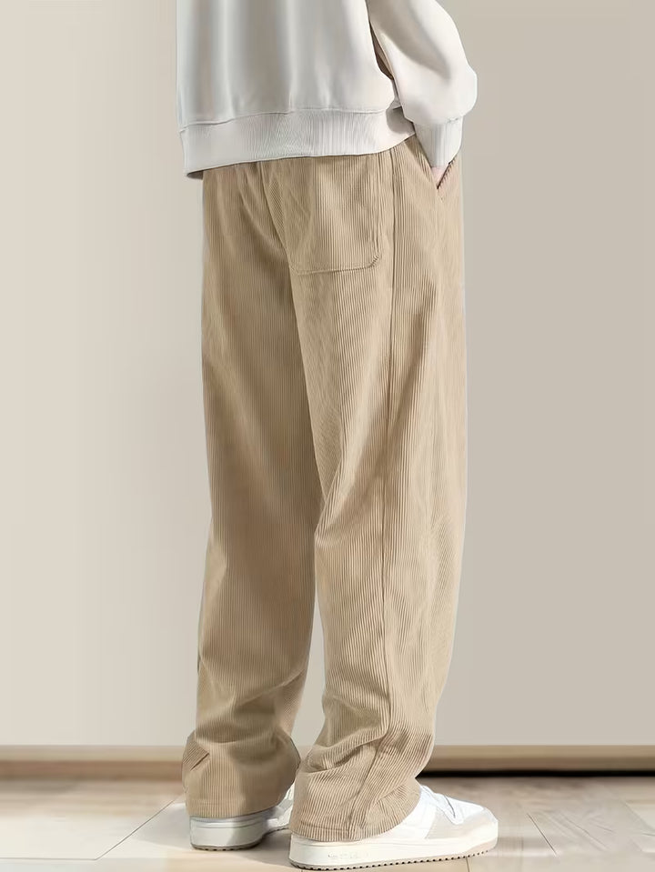 Corduroy broek met losse pasvorm en rechte pijpen