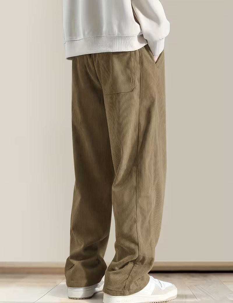 Corduroy broek met losse pasvorm en rechte pijpen