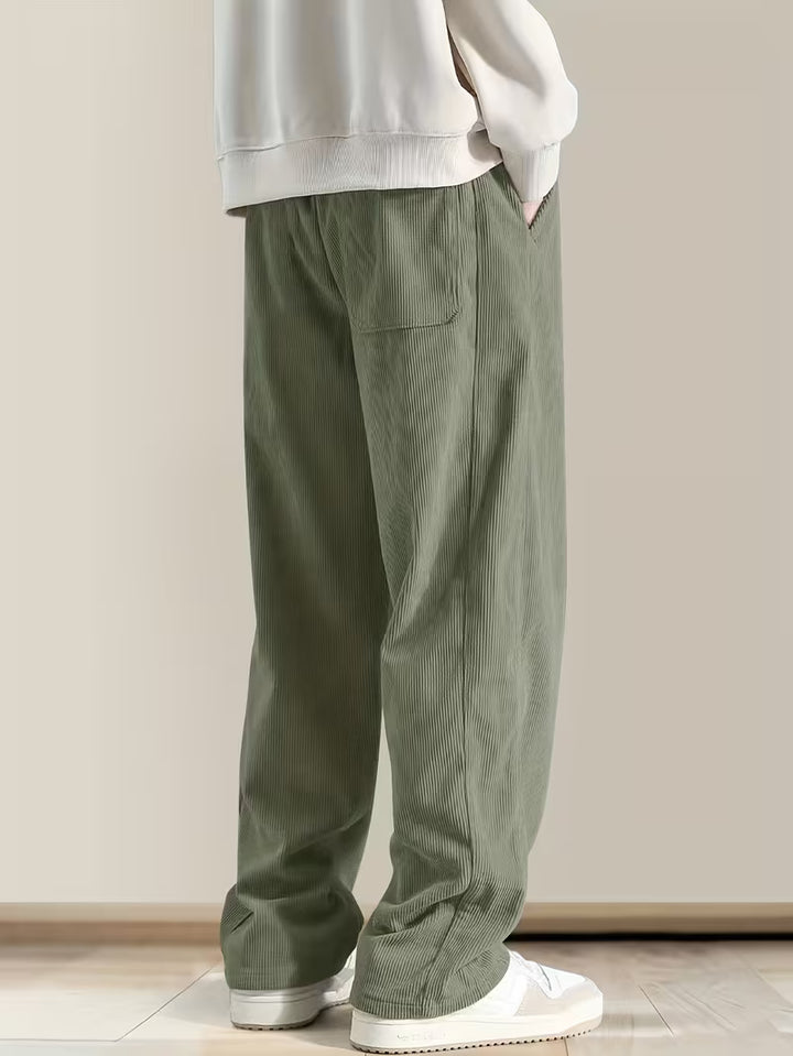 Corduroy broek met losse pasvorm en rechte pijpen