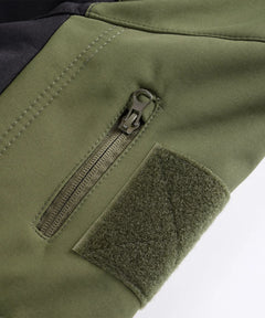 Parka met camouflage en verstelbare capuchon