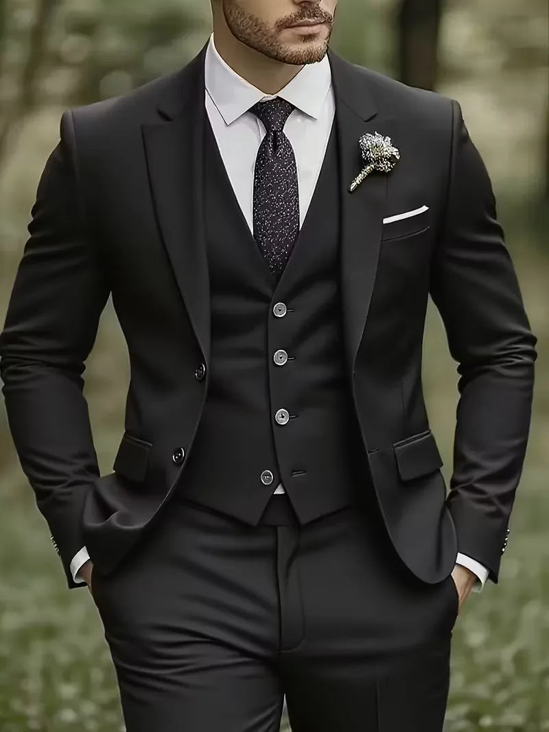 Driedelig heren pak met slim fit en glanzende afwerking