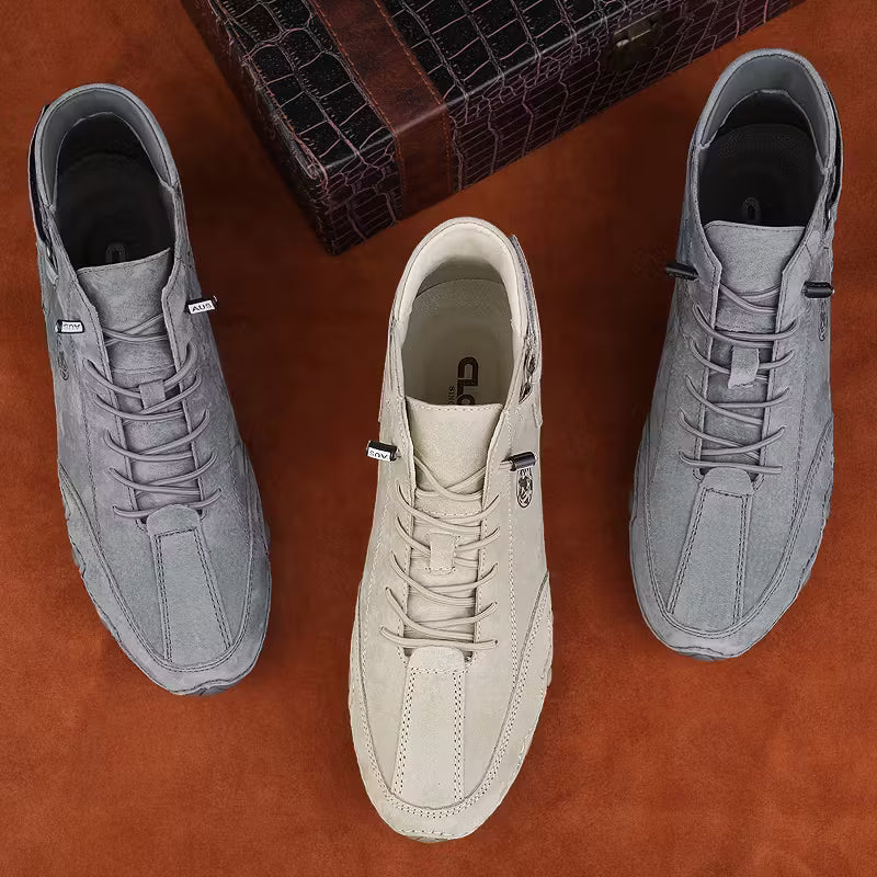 Enkellaarzen met elastische sluiting en ronde neus