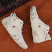 Enkellaarzen met elastische sluiting en ronde neus