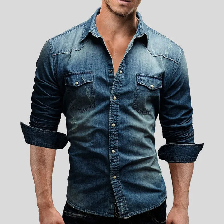 Casual denim shirt met V-neck