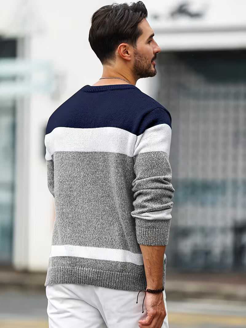 Gebreide trui met color block ontwerp en ronde hals