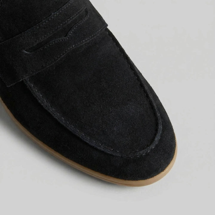 Penny loafers met suede