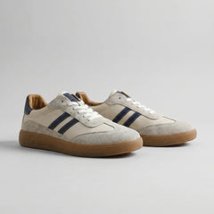 Retro sneakers met veter