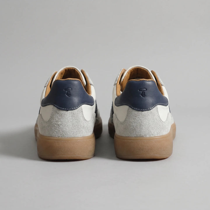 Retro sneakers met veter