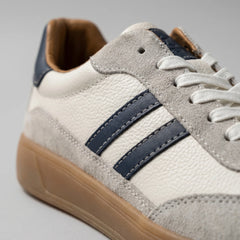 Retro sneakers met veter