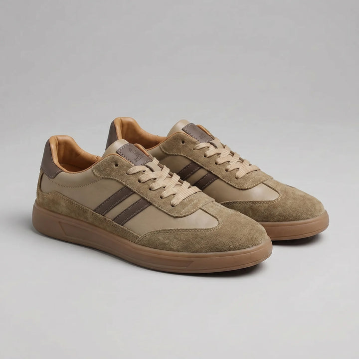 Retro sneakers met veter