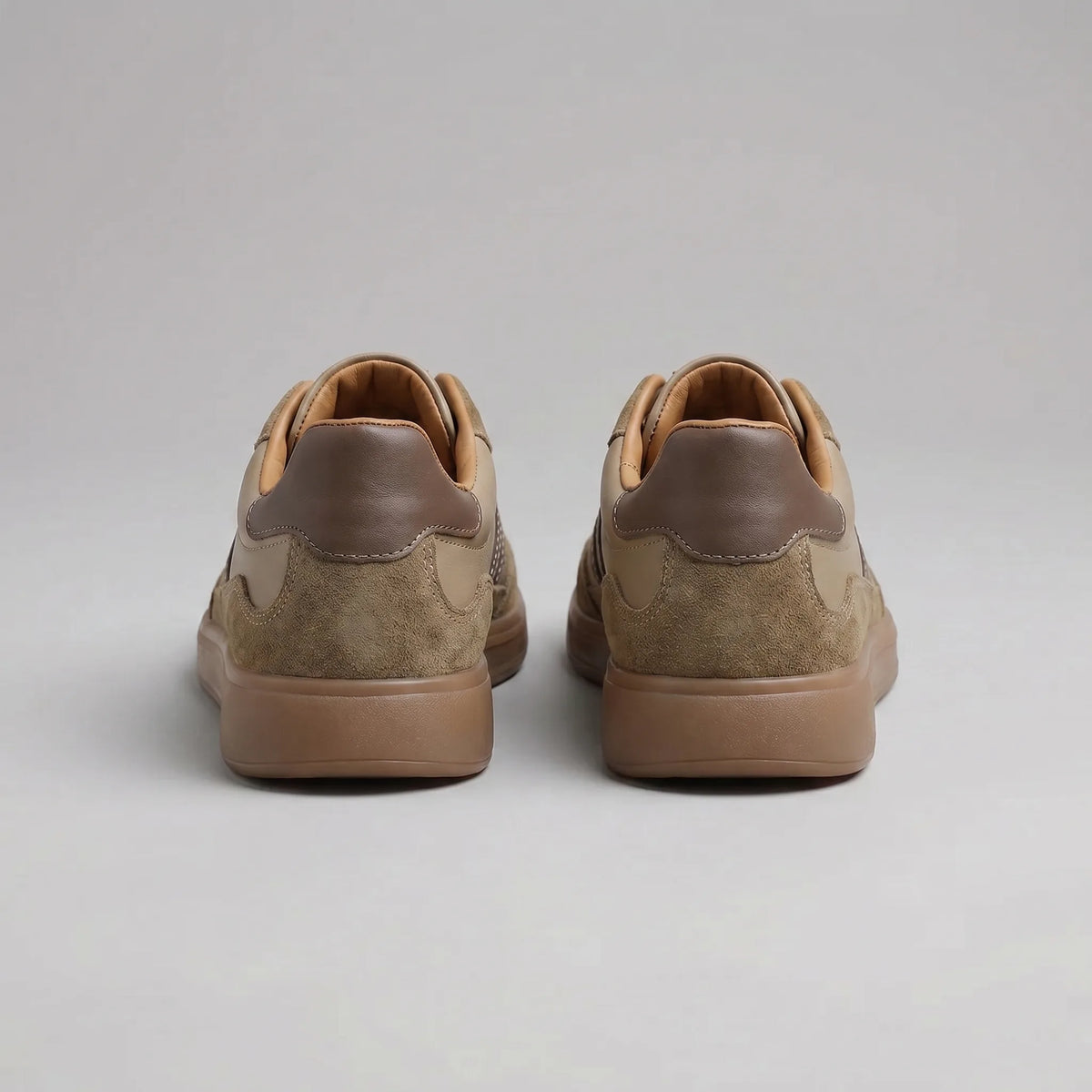 Retro sneakers met veter
