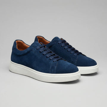 Lage suede sneakers met veters