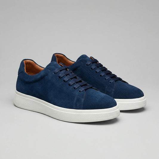 Lage suede sneakers met veters