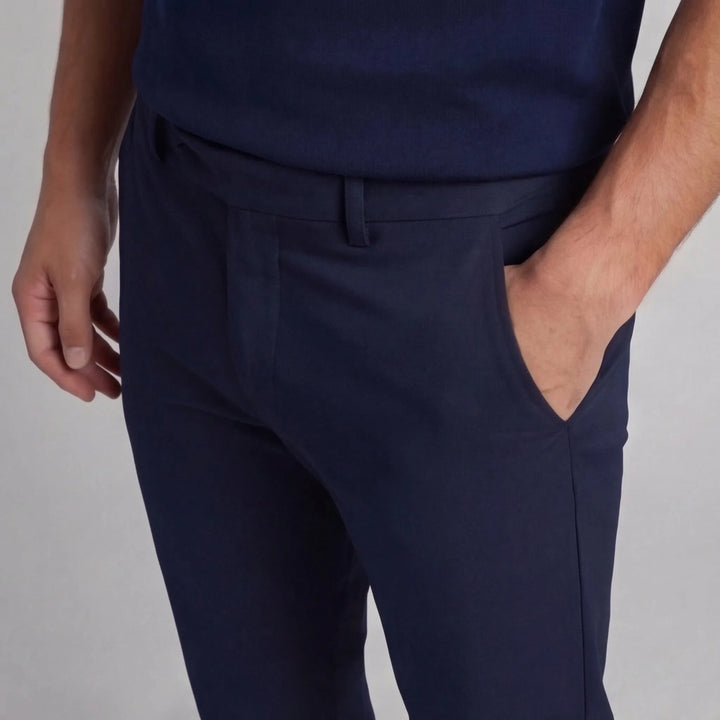 Navy blauwe broek met rechte pijpen