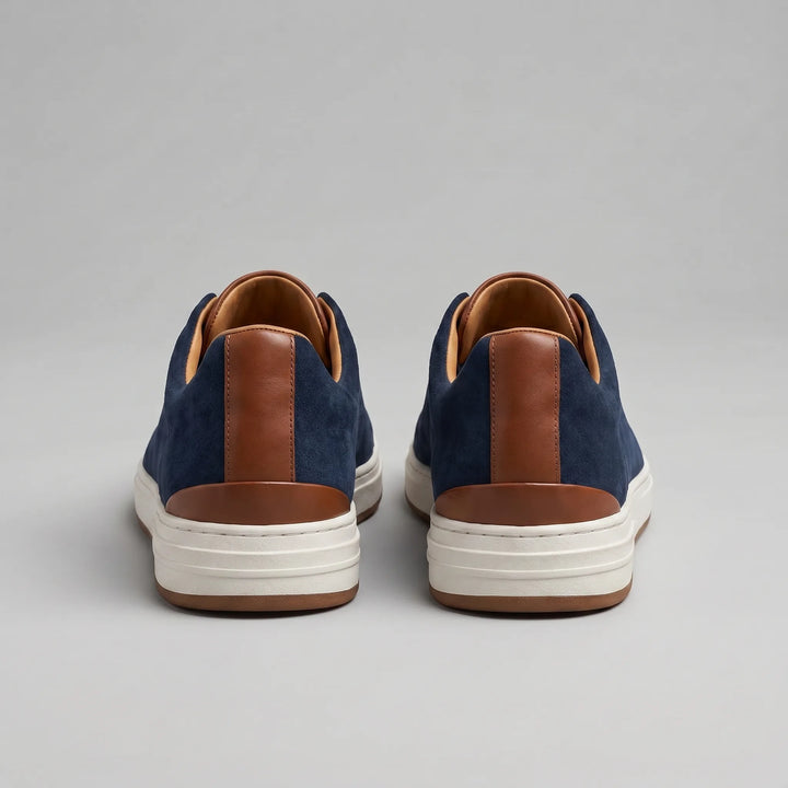 Slip-on sneakers met suède