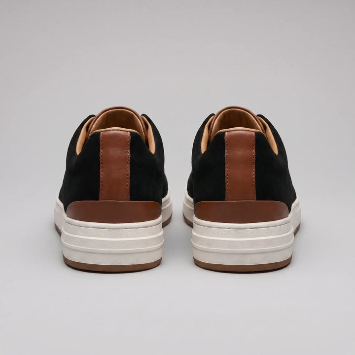 Slip-on sneakers met suède