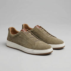 Slip-on sneakers met suède