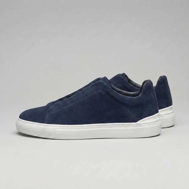 Slip-on sneakers met suède