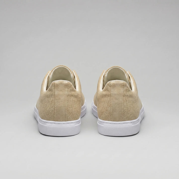 Slip-on sneakers met suède