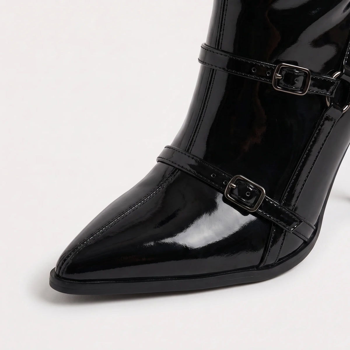 Kniehoge laarzen met stiletto