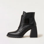 Enkelboots met flared hak