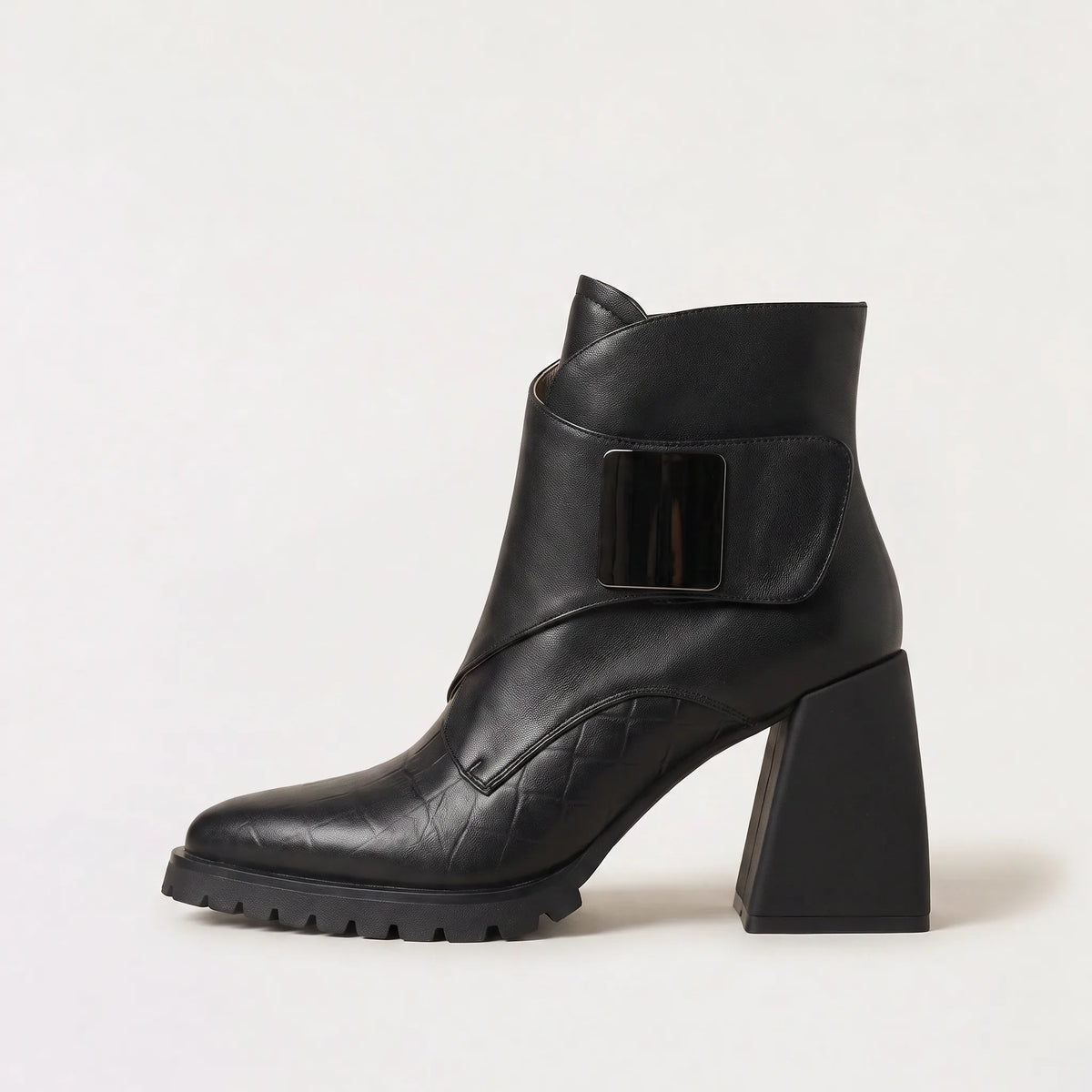 Enkelboots met flared hak