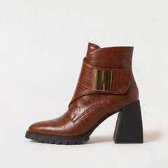 Enkelboots met flared hak