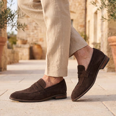 Nubuck leren loafers met saddle strap