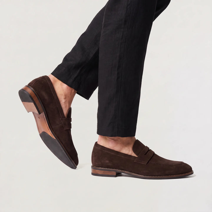 Nubuck leren loafers met saddle strap