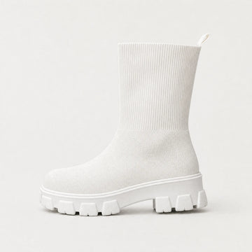 Witte enkellaarsjes met ribbed stretch