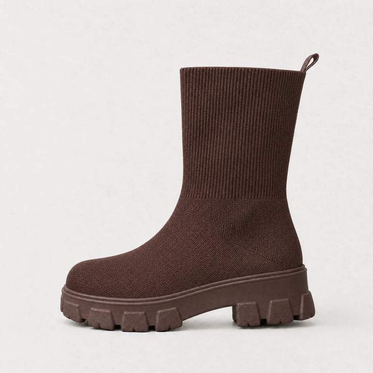 Witte enkellaarsjes met ribbed stretch