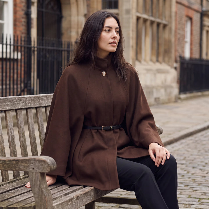 Oversized gebreide poncho