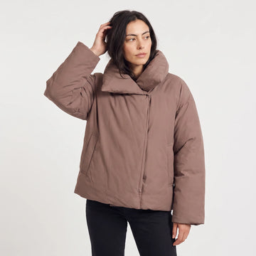 Oversized pufferjas met hoge kraag