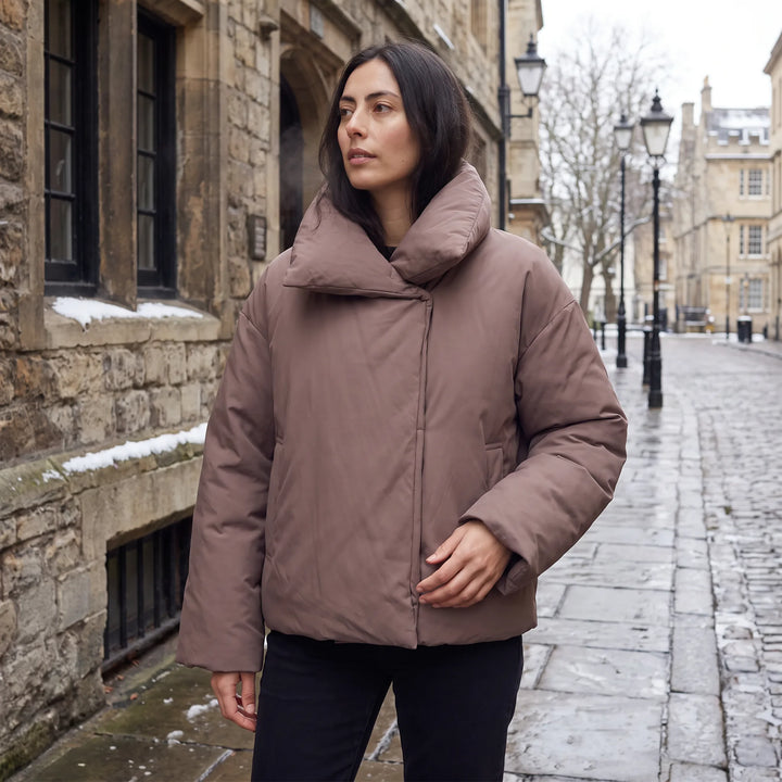 Oversized pufferjas met hoge kraag
