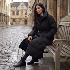 Oversized puffer coat met capuchon