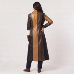 Trench coat met patchwork design