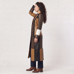 Trench coat met patchwork design