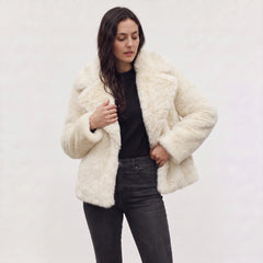 Oversized faux fur jas