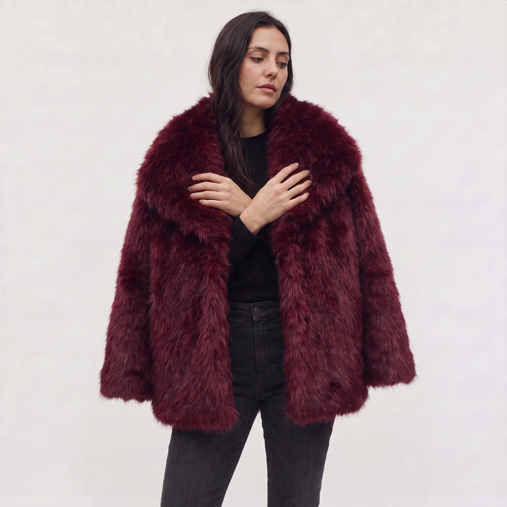 Oversized faux fur jas