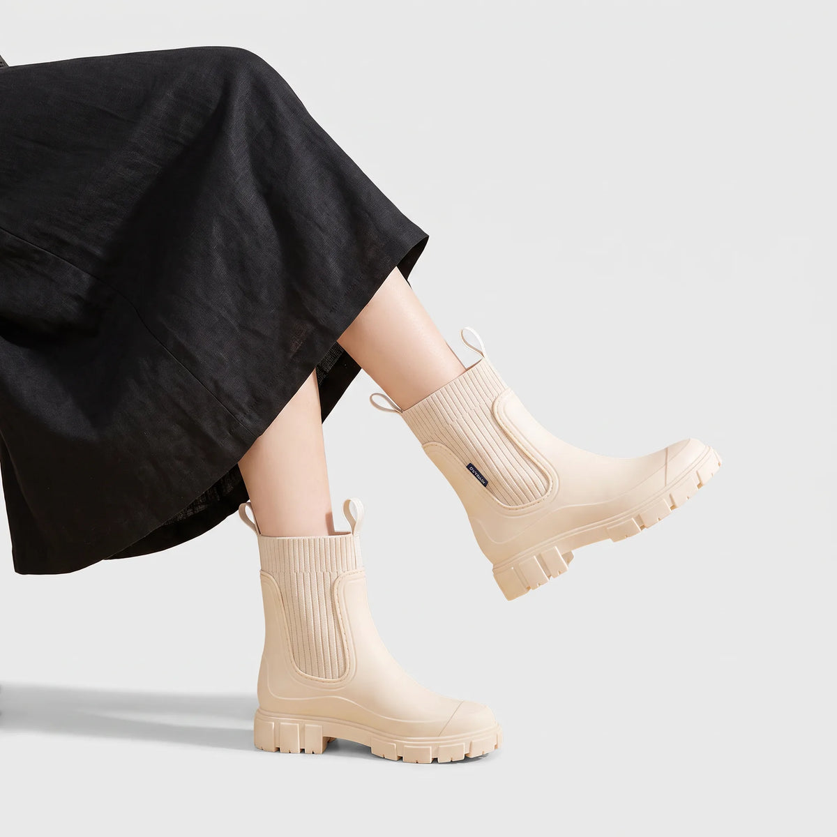 Waterproof chunky Chelsea boots
