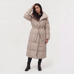 Oversized puffer coat met capuchon