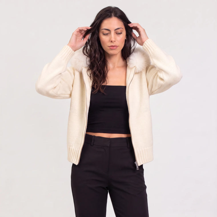 Beige jas met afneembare kraag