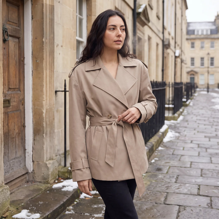 Oversized trenchcoat met ceintuur