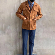 Jas met klassieke kraag en klepzakken