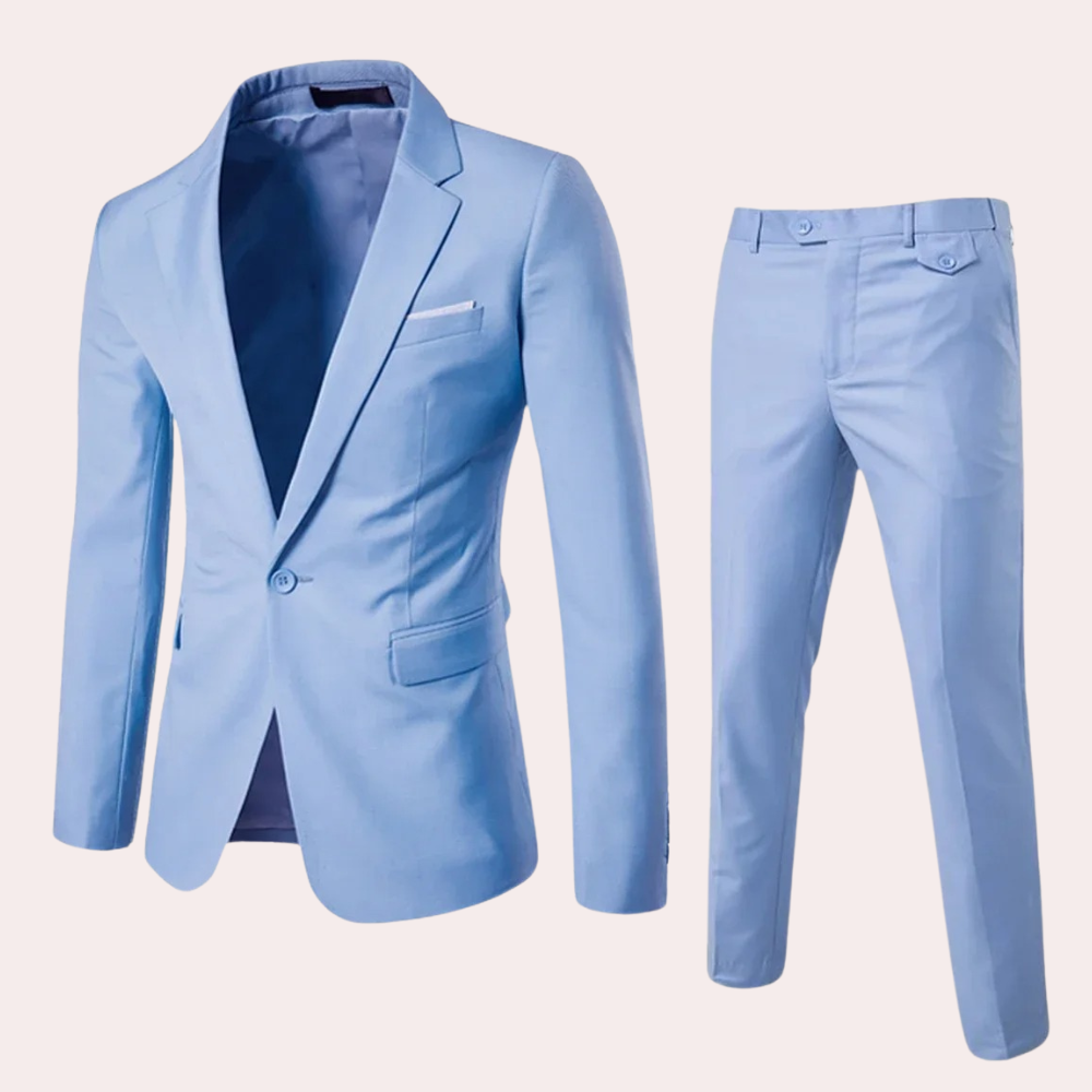 Stijlvol herenpak met een trendy blazer en bijpassende pantalon, perfect voor formele gelegenheden en zakelijke meetings. Gemaakt van hoogwaardige materialen voor luxe uitstraling en comfort, met een slim fit design voor een moderne look. Verkrijgbaar in diverse veelzijdige kleuren. Voeg dit herenpak toe aan je collectie voor een ongeëvenaarde combinatie van stijl, comfort en veelzijdigheid!